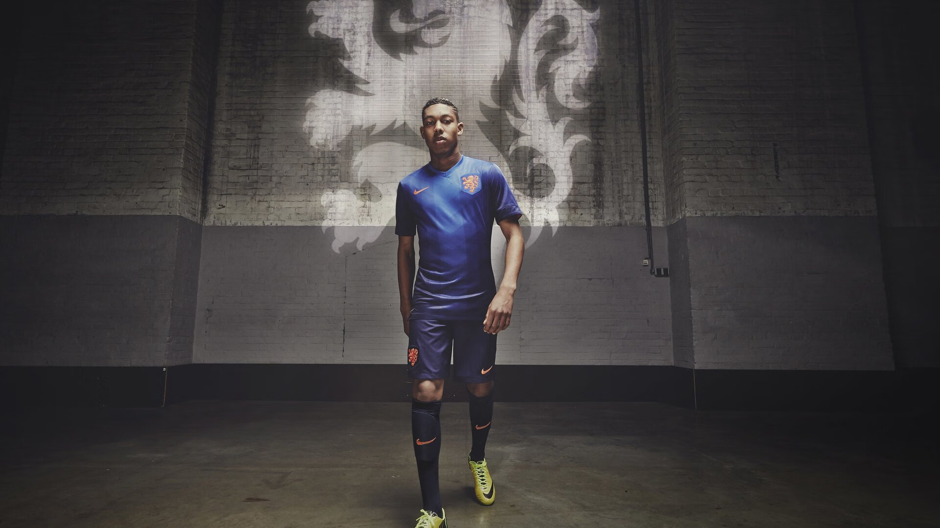 开云入口-德甲攻防瞬间：攻城略地的精彩战术，德甲防守最好的球队