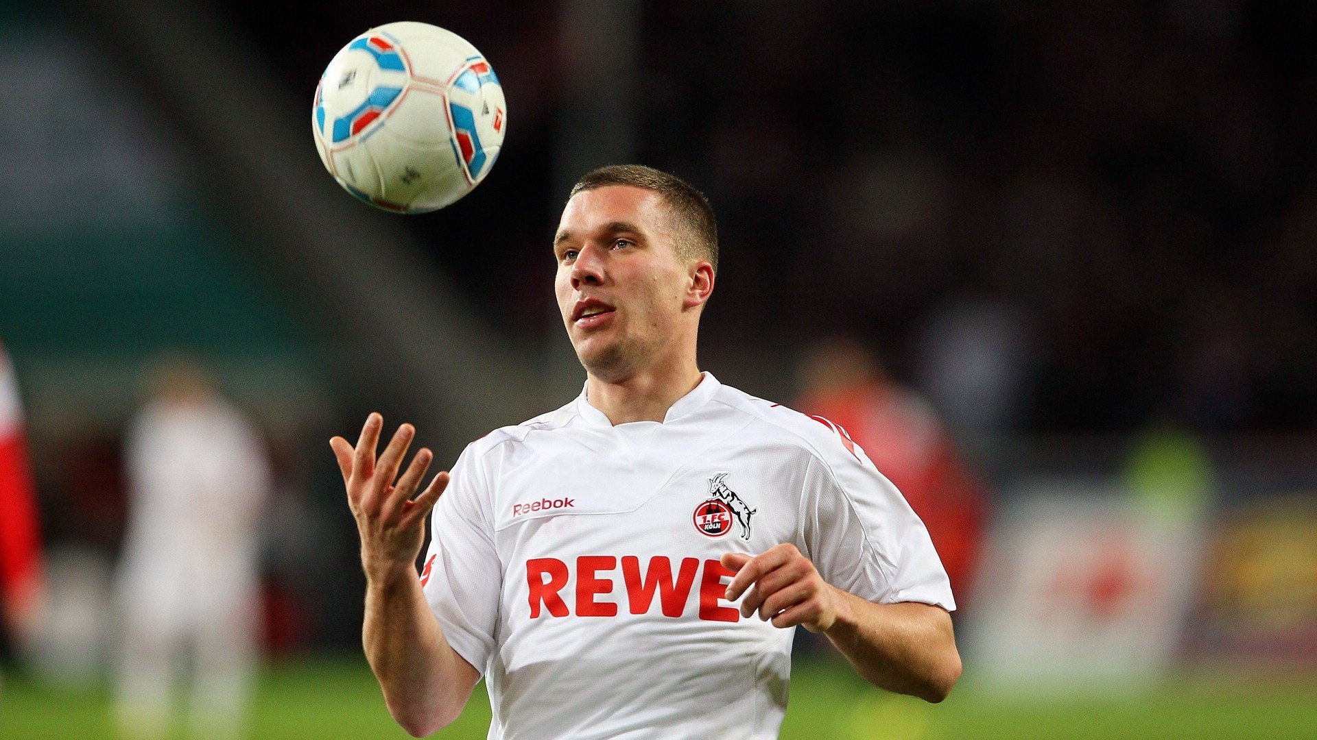 Kaiyun(中国)开云-李娜出席青少年国际邀请赛颁奖典礼，李娜出席青少年国际邀请赛颁奖典礼视频