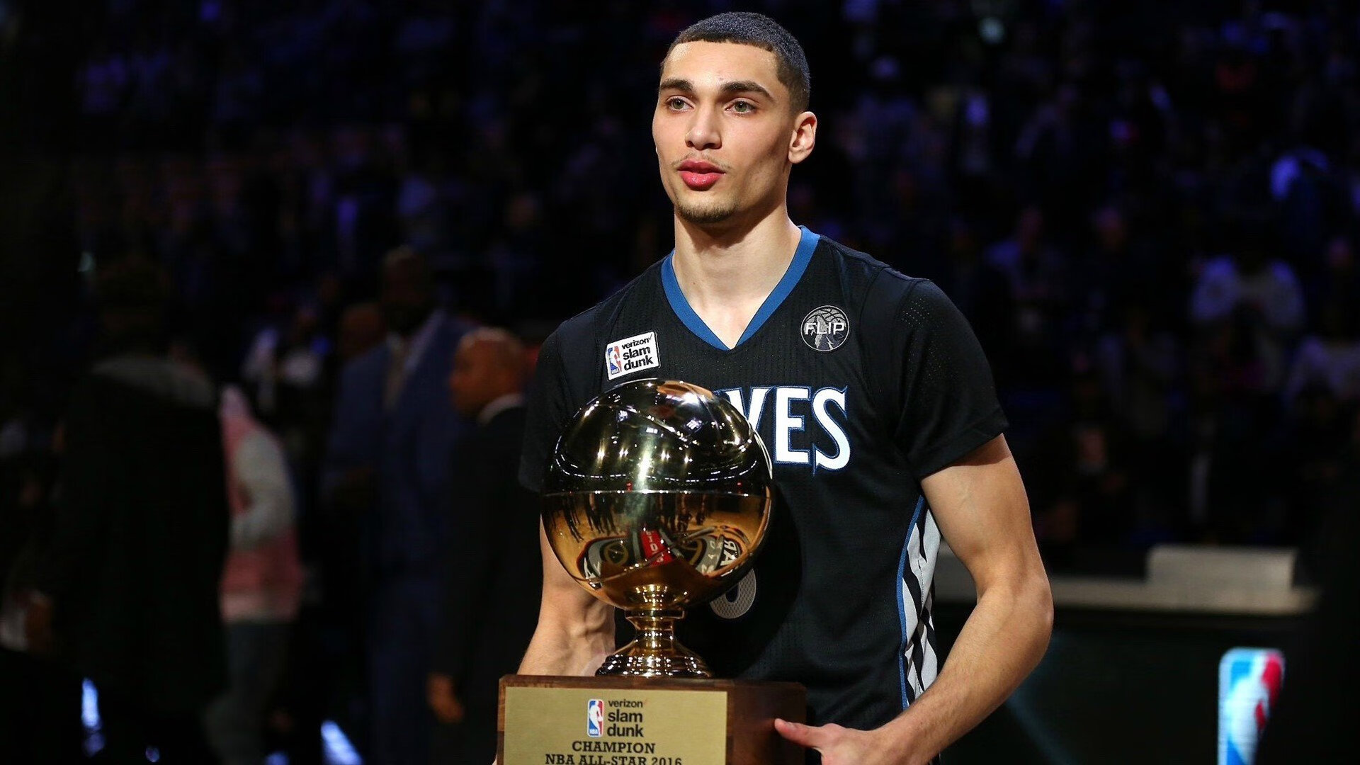 开云kaiyun-约翰·恩多耶-布鲁阿尔刷新个人最佳纪录，约翰多恩的布道词